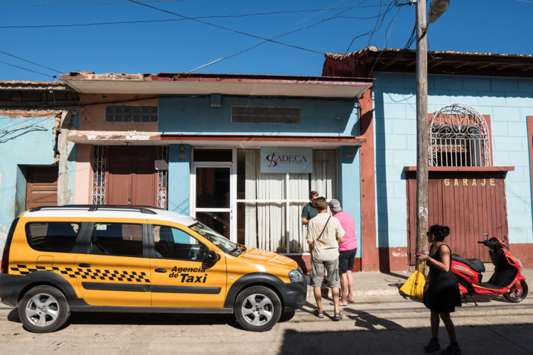 Qual moeda levar para Cuba: câmbio, caixa eletrônico, cartão e mais