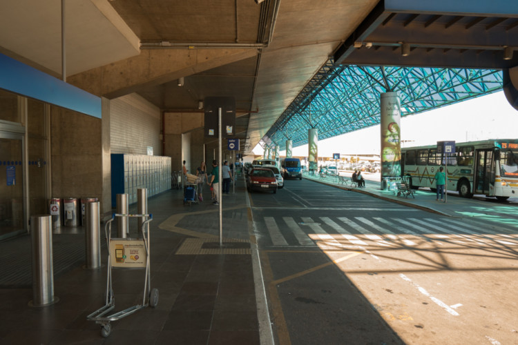 Como chegar em Gramado: ônibus, transfer ou carro alugado do aeroporto?
