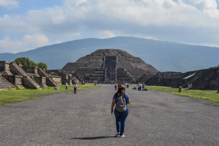 Como ir para Teotihuacan por conta própria, saindo da Cidade do México?